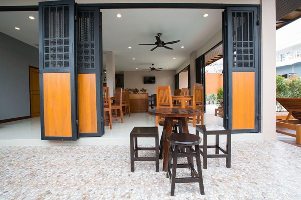 Aparthotel Patong Pool House Esterno foto